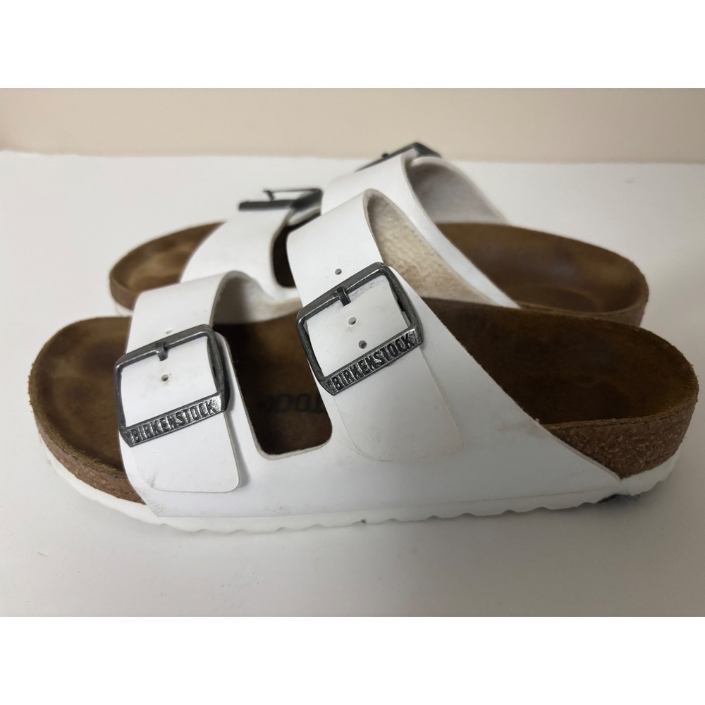 Birkenstock Arizona White Birko-Flor Two Strap Buckle Sandals size 7